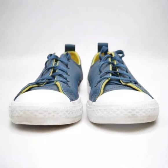 Converse Chuck Taylor All Star Kids Youth Low Sneakers Size 4 Back to School EUC - Picture 3 of 8